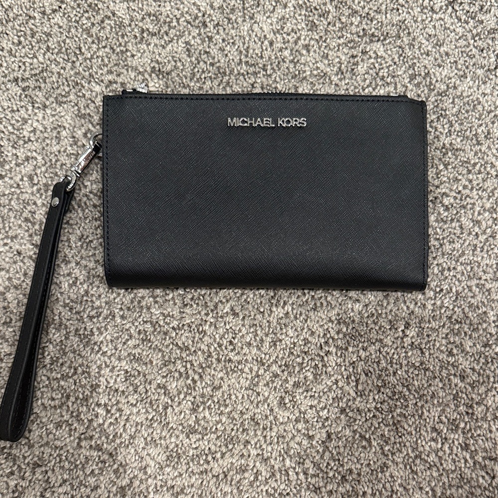 Michael Kors Black Clutch Wallet